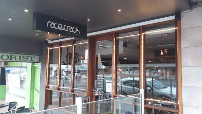 RaceTrack Cafe